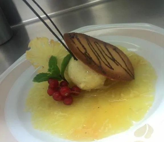 Restaurant De L'isle Hotel